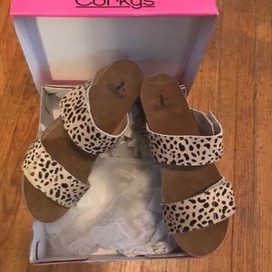 Corky’s Wedge Animal Print Sandal Size 10 NWOT-WB